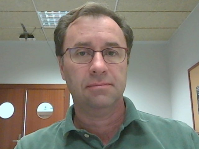 El profesor Jorge Cabrera Gámez