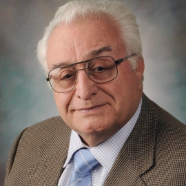 El Dr. Alfonso Chiscano