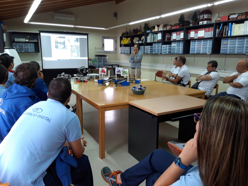 Otra imagen de las visitas a los institutos de investigación de la ULPGC