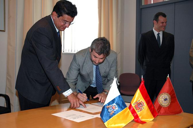 Firma de los nuevos Vicerrectores de la ULPGC