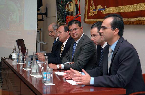 El Rector de la ULPGC acudió a la inauguración de las Jornadas de Seguridad Vial