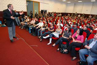 Una de las charlas del foro
