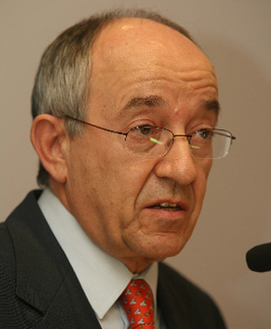 Miguel A. Fernández