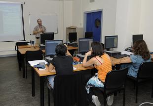 Los alumnos podrán valorar a los docentes hasta el 14 de enero de 2010