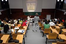 Imagen de archivo de una clase en la Facultad de Veterinaria
