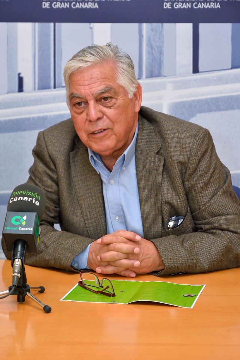 El Catedrático Osvaldo Rodríguez