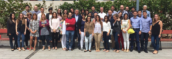 Foto de familia de los participantes