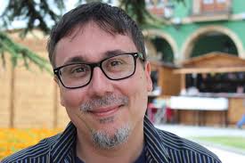 El escritor, director y guionista de cine Elio Quiroga