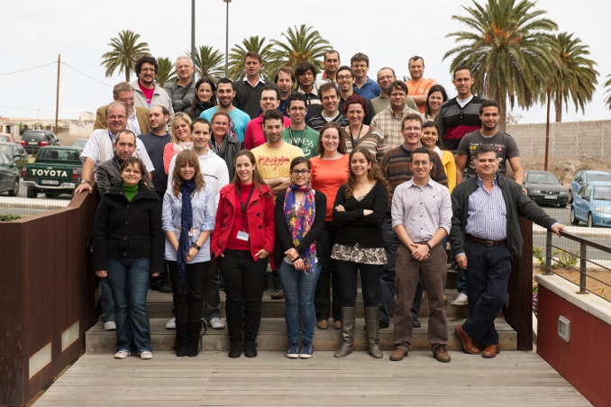 Foto de familia del personal del IDeTIC de la ULPGC