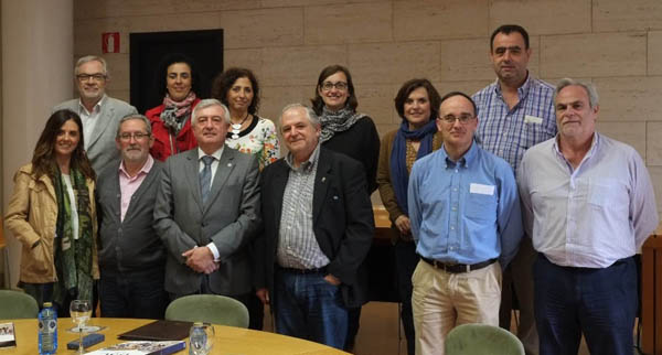 Foto de familia de los participantes