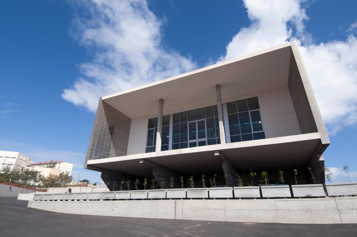 Uno de los edificio del Parque Científico Tecnológico Marino de Taliarte