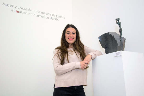 La comisaria de la exposición, Diana Fernández