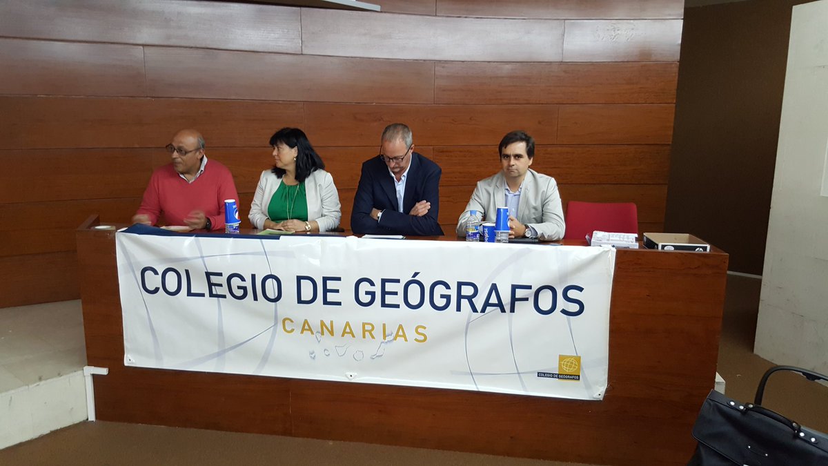 Imagen de la jornada, con la participación de la Vicerrectora Rosa María Batista 