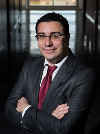 El profesor Daniel Celis Sosa