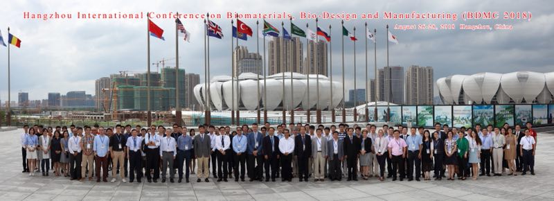 Foto de familia de los participantes