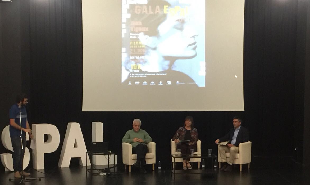 Imagen de la inauguración, con la participación del Vicerrector Richard Clouet (a la derecha de la imagen)
