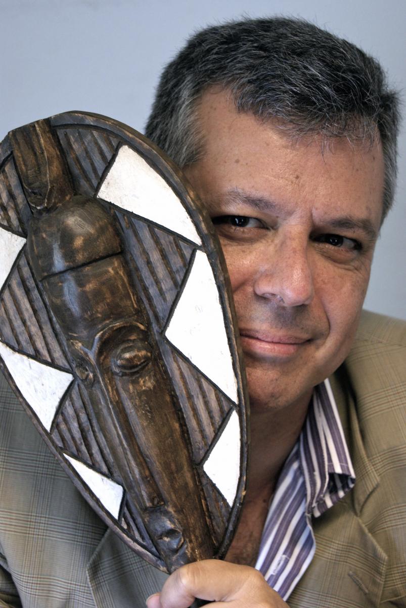 El profesor Germán Santana