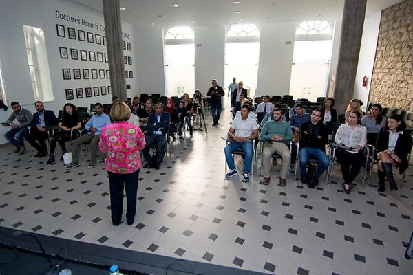 Otra imagen de la bienvenida institucional