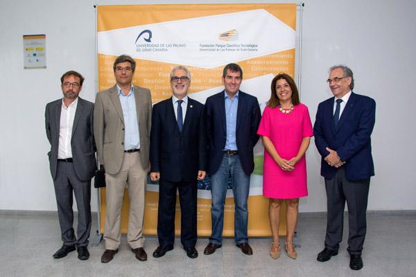 Foto de familia de la delegación