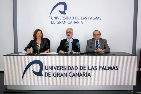 De izda. a dcha.: Mimi González, José Regidor y Octavio Llinás
