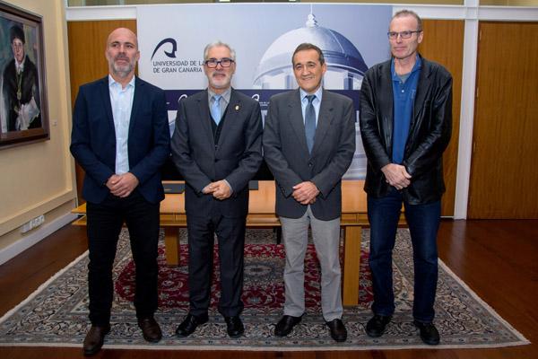 De izda. a dcha.: Antonio Marcelino, el Rector José Regidor, Javier Arístegui y Antonio Martel