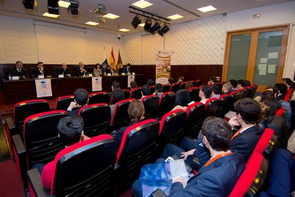 Otra imagen de la primera jornada del congreso, celebrada en la Facultad de Ciencias Jurídicas