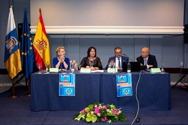 Imagen de la inauguración del encuentro, con la participación del Rector Robaina (2º por la dcha.)