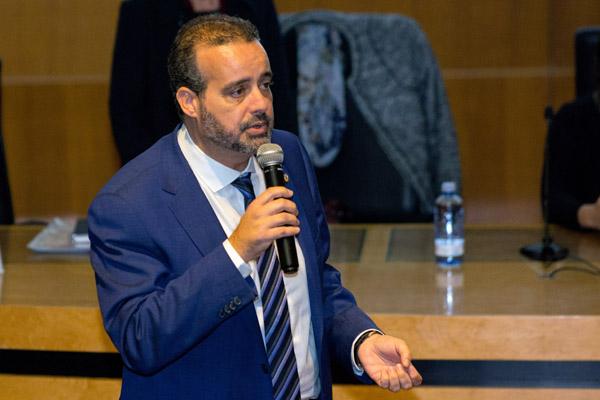 El Rector Robaina dio la bienvenida a los alumnos que acudieron acompañados de sus respectivos centros