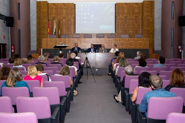 Imagen de la inauguración del congreso, en el Salón de Actos de Humanidades