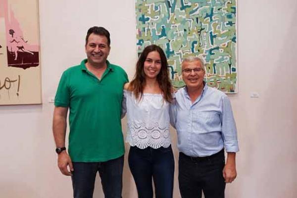 De izda. a dcha.: El Director de Acceso de la ULPGC, Nicanor Guerra; la estudiante Elena Fuente y el Vicerrector de Estudiantes y Deportes, Antonio S. Ramos