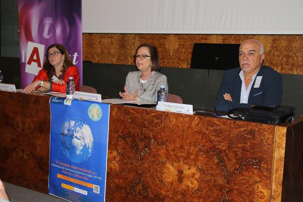 Imagen de la inauguración del encuentro, que estuvo presidida por la Vicerrectora María Jesús Domínguez