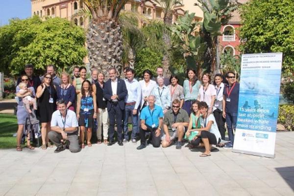 Foto de familia de los asistentes al congreso científico internacional