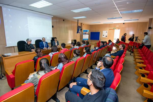 Otra imagen del encuentro celebrado en el Edificio de Ciencias Básicas