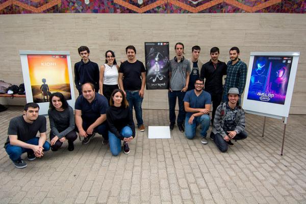 Foto de familia de los alumnos del Experto Universitario