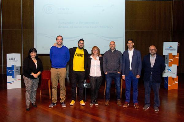 Foto de familia de los participantes