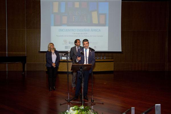 El Vicerrector Richard Clouet, en el acto inaugural del encuentro
