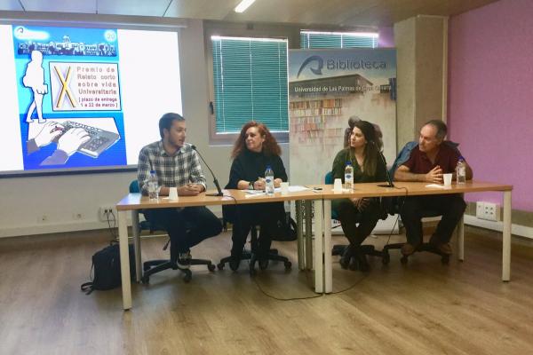 Mesa redonda con los ganadores del premio de Relato Corto de ediciones anteriores