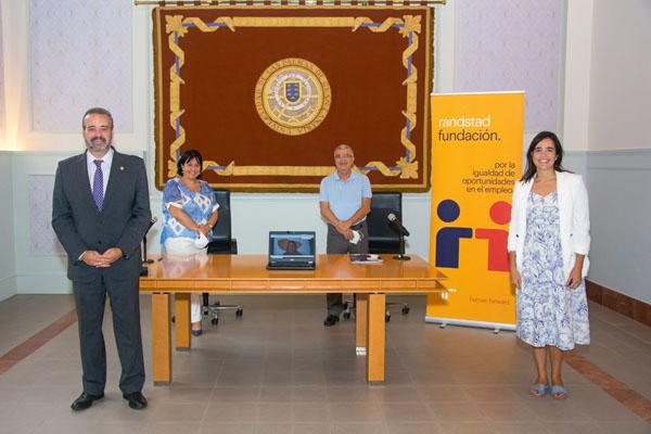 transportar En consecuencia maldición La ULPGC y la Fundación Randstad firman un acuerdo de colaboración para el  desarrollo de programas de integración laboral de estudiantes con  discapacidad | ULPGC - Universidad de Las Palmas de Gran Canaria